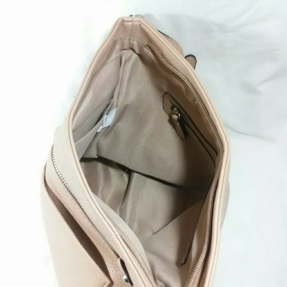 Target Brand Tan Faux Leather Professional Shoulde - Picture 4 of 6